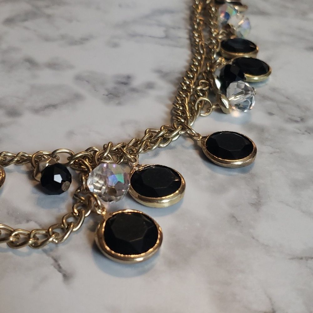 Black and Clear Long Necklace - Picture 4 of 6